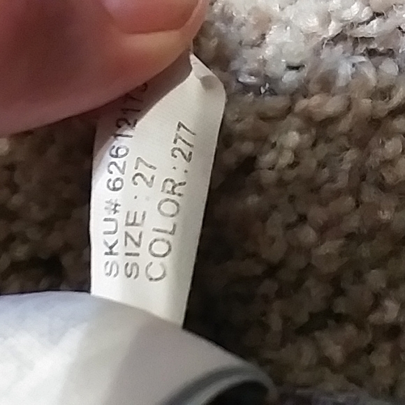 Abercrombie and Fitch shorts - Picture 3 of 3